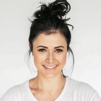 Júlia Almeida